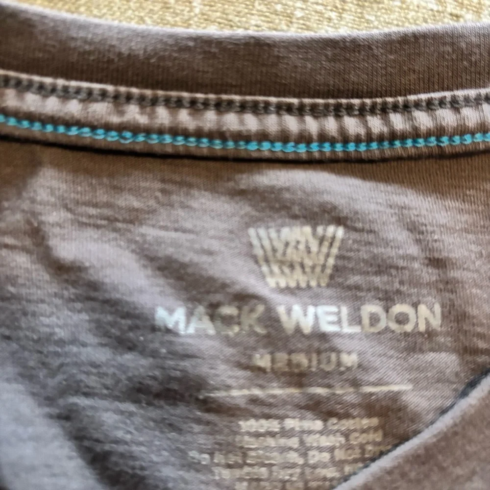 Mack Weldon Napoleon Gray V-Neck T-Shirt - size M​ - Picture 6 of 6